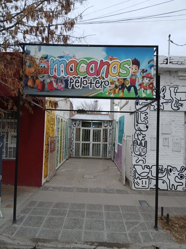 MACANAS PELOTERO